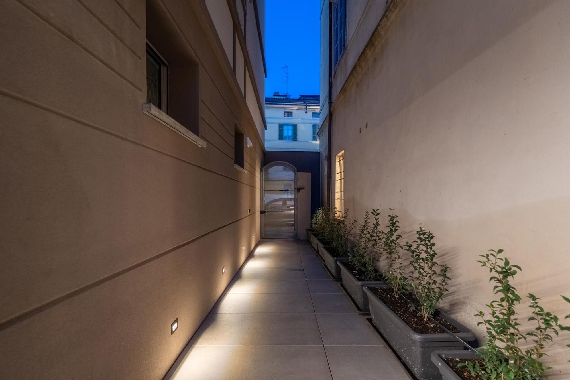 Cremona Inn Aparthotel Exterior foto